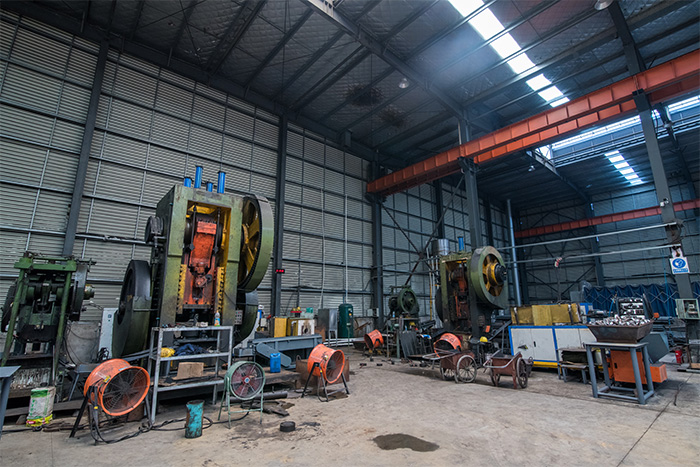 大理网架配件-锥头加工车间